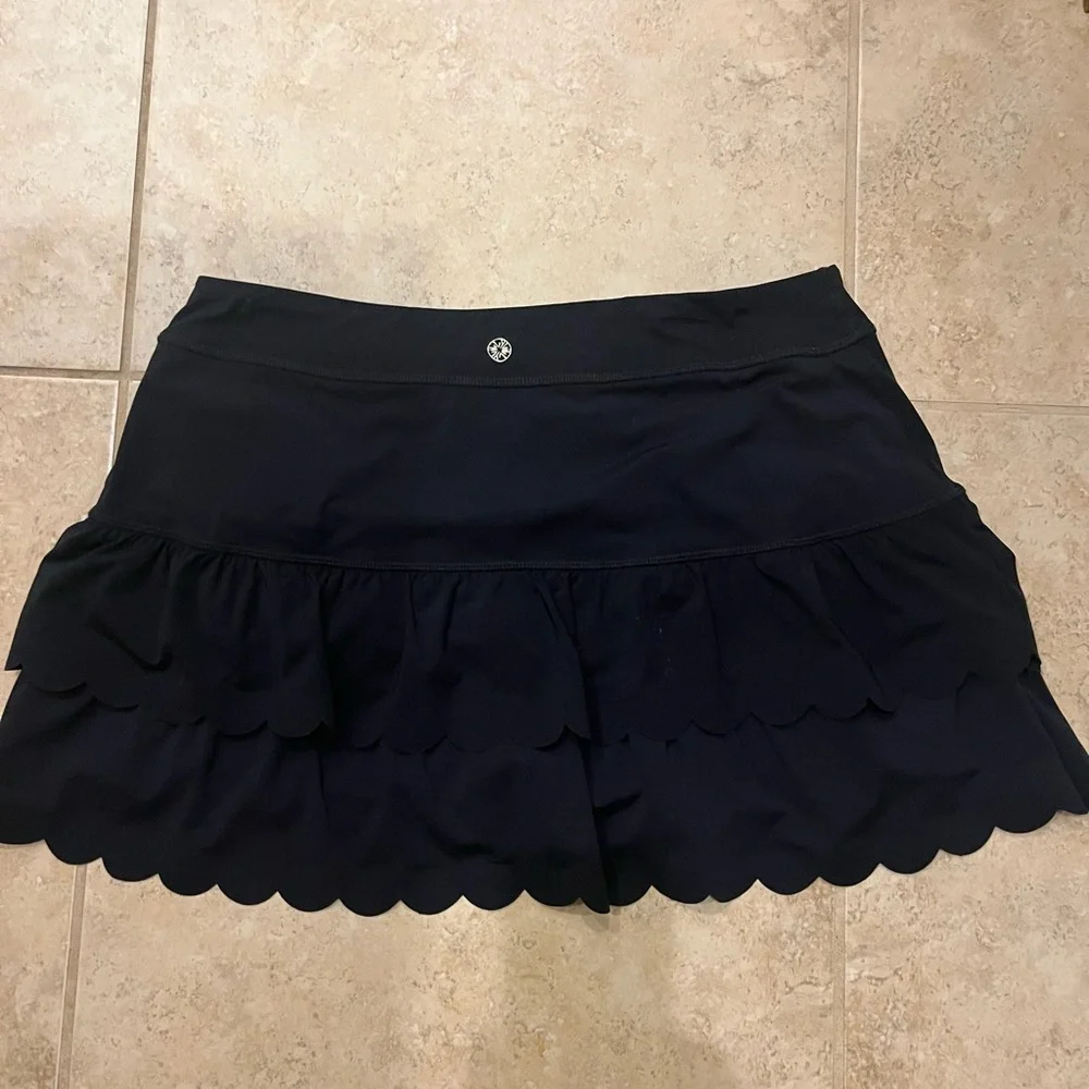 Lilly Pulitzer Black Scalloped Mini Skirt - Picture 2 of 5